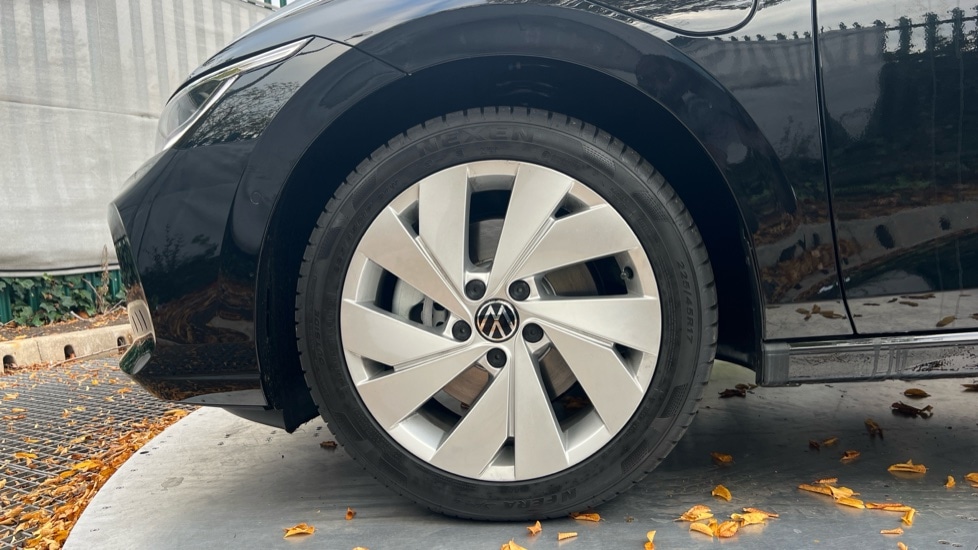 Used Volkswagen Golf 2025 for sale - 76870388: Photo 20