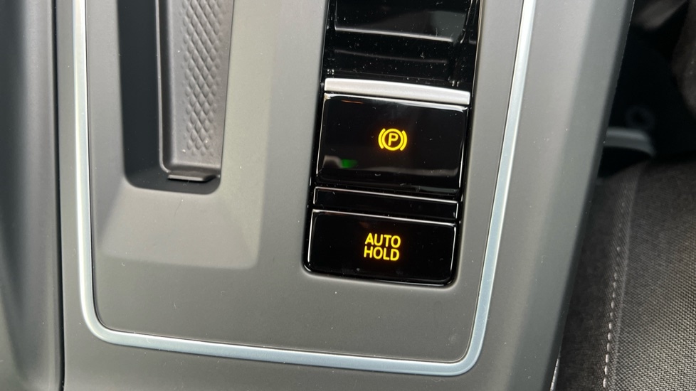 Used Volkswagen Golf 2025 for sale - 76870388: Photo 53