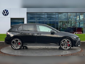 Used Volkswagen Golf 2025 for sale - 76375566: Photo