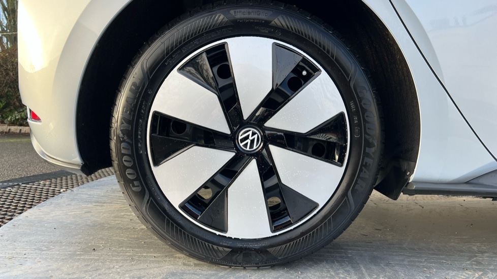 Used Volkswagen ID.3 2025 for sale - 77036017: Photo 17