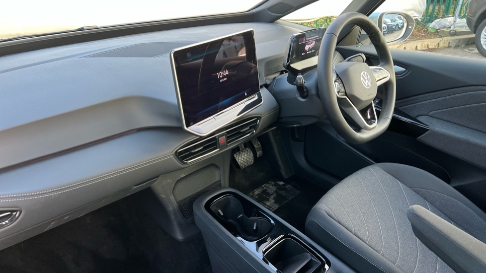 Used Volkswagen ID.3 2025 for sale - 77036017: Photo 2