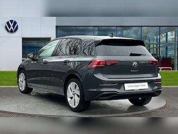 Used Volkswagen Golf 2025 for sale - 76921879: Photo