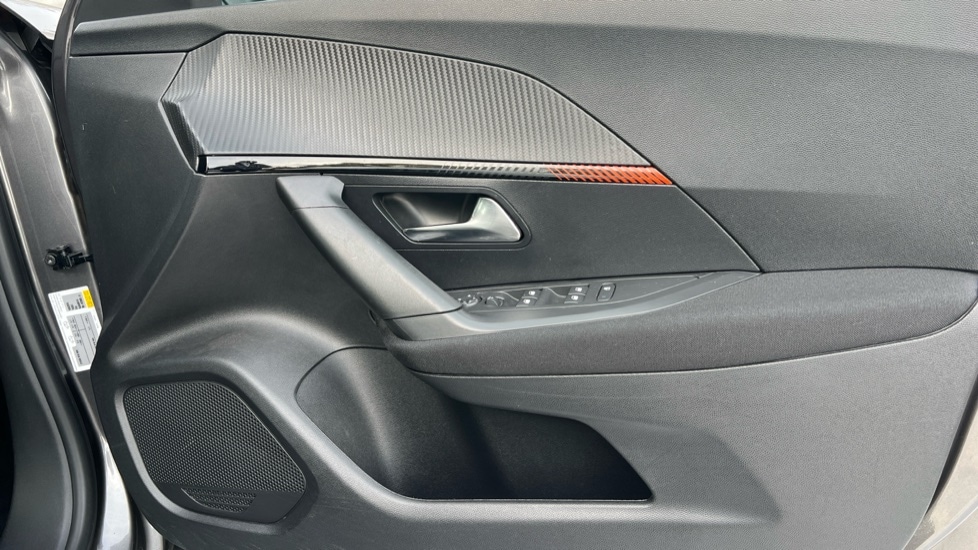 Used Peugeot 2008 2022 for sale - 76796234: Photo 30