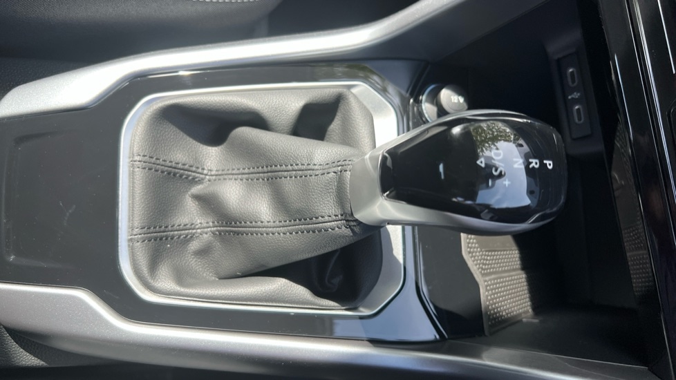 Used Volkswagen T-Roc 2025 for sale - 76868912: Photo 35