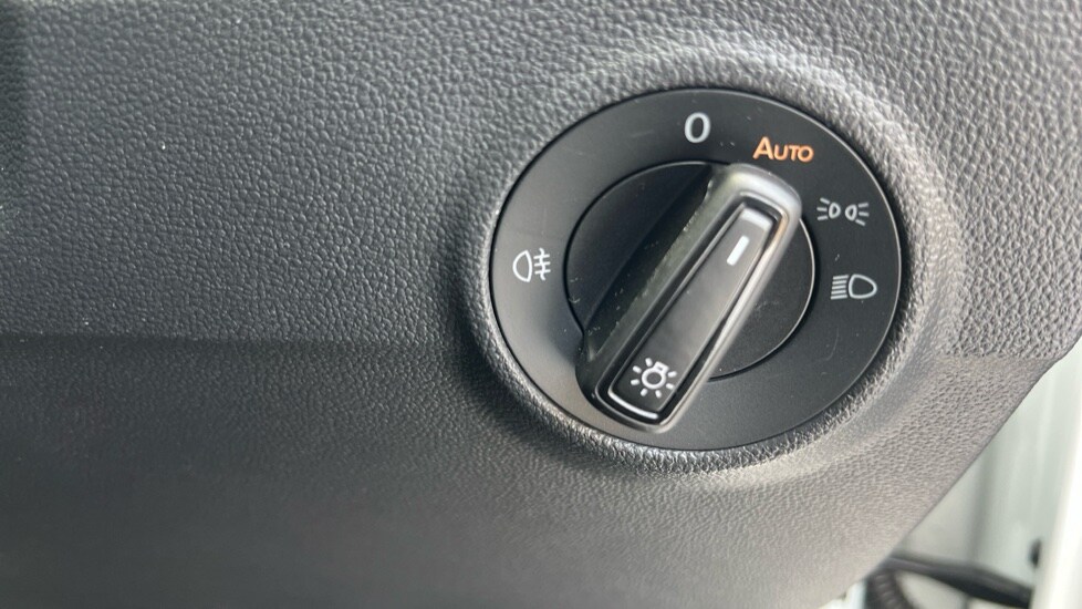 Used Volkswagen T-Roc 2025 for sale - 76868912: Photo 48