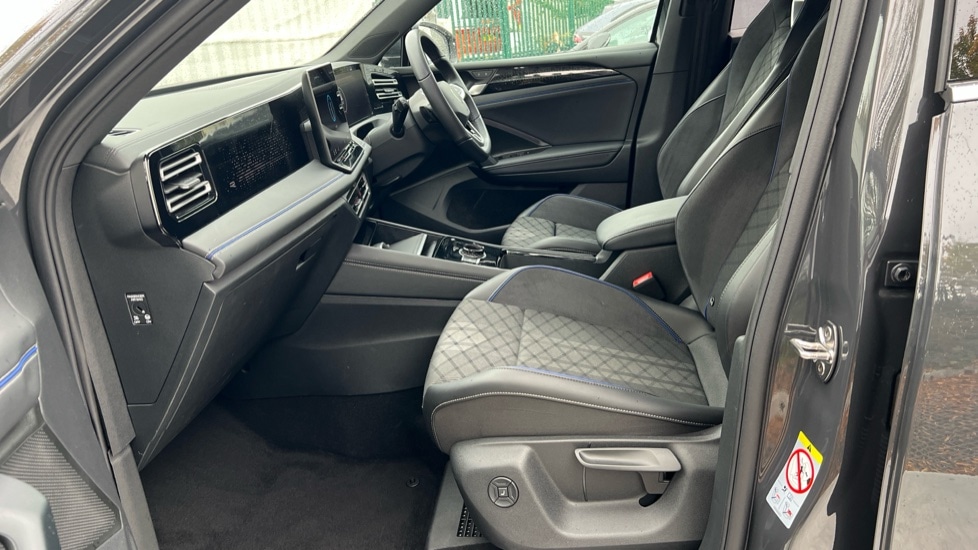 Used Volkswagen Tiguan 2025 for sale - 76872265: Photo 2