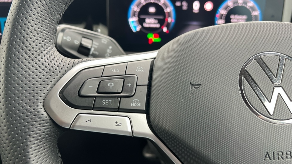 Used Volkswagen Tiguan 2025 for sale - 76872265: Photo 30