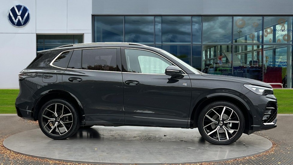 Used Volkswagen Tiguan 2025 for sale - 76872265: Photo 4