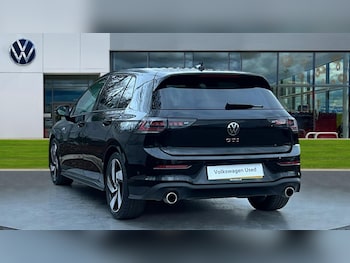 Used Volkswagen Golf 2024 for sale - 76872515: Photo