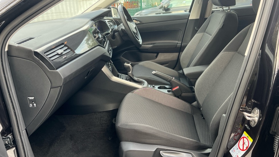 Used Volkswagen Polo 2025 for sale - 76528895: Photo 2