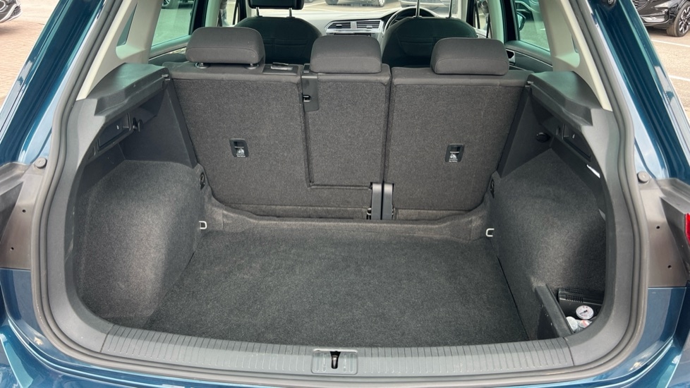 Used Volkswagen Tiguan 2022 for sale - 76869135: Photo 16