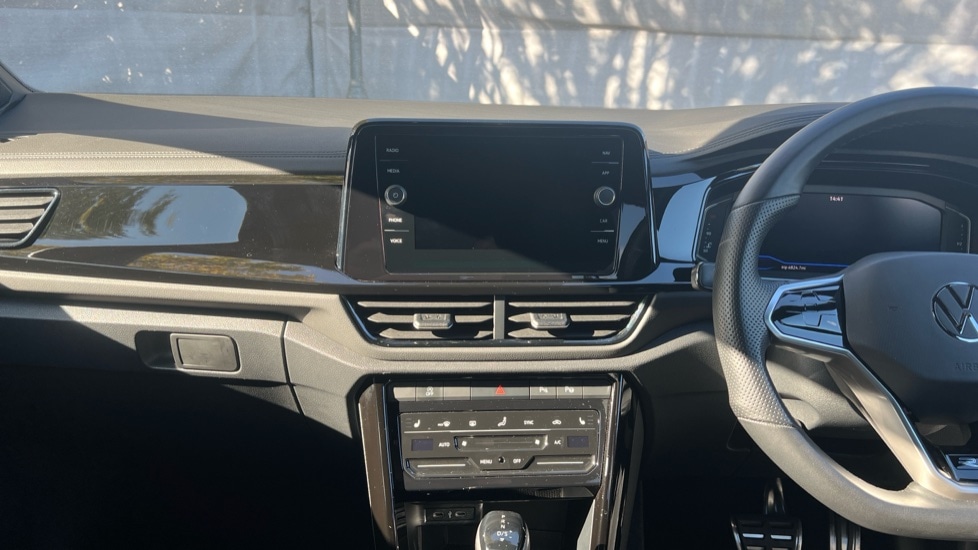 Used Volkswagen T-Roc 2022 for sale - 76096056: Photo 12