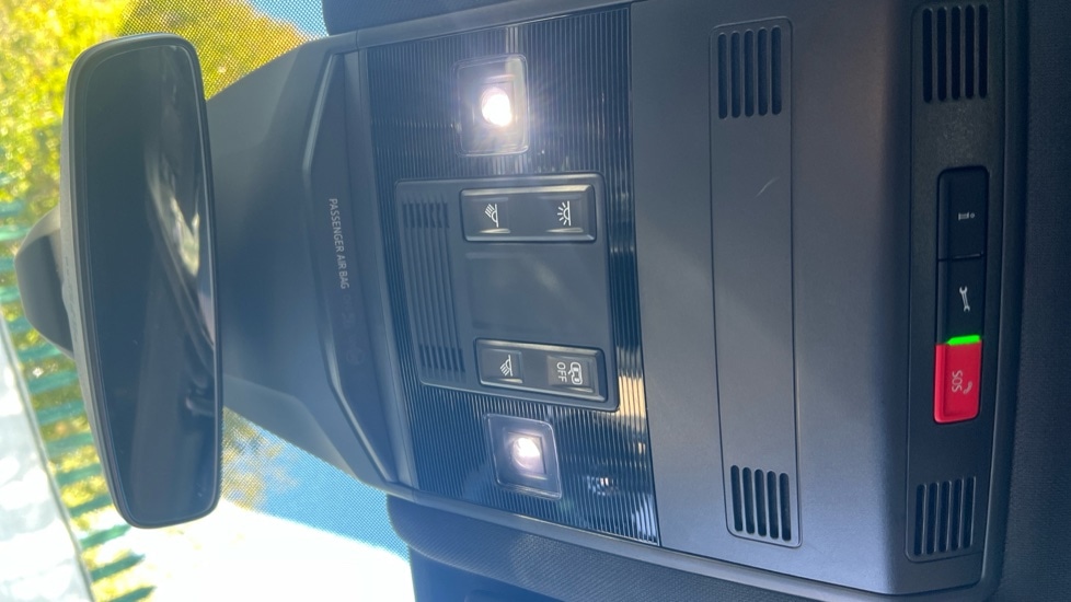 Used Volkswagen T-Roc 2022 for sale - 76096056: Photo 42
