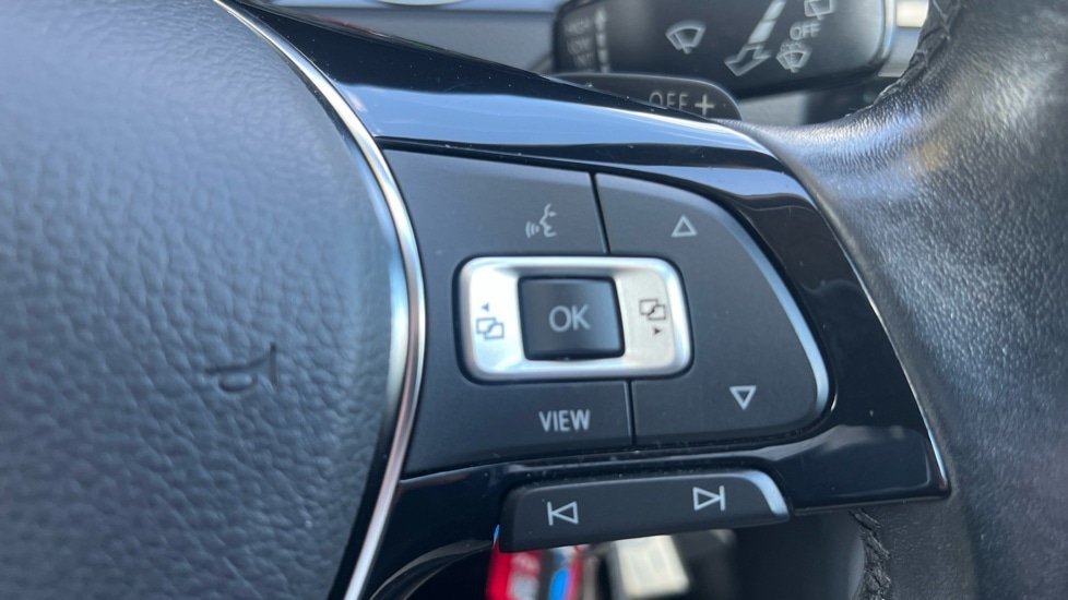 Used Volkswagen Golf 2020 for sale - 76501519: Photo 31