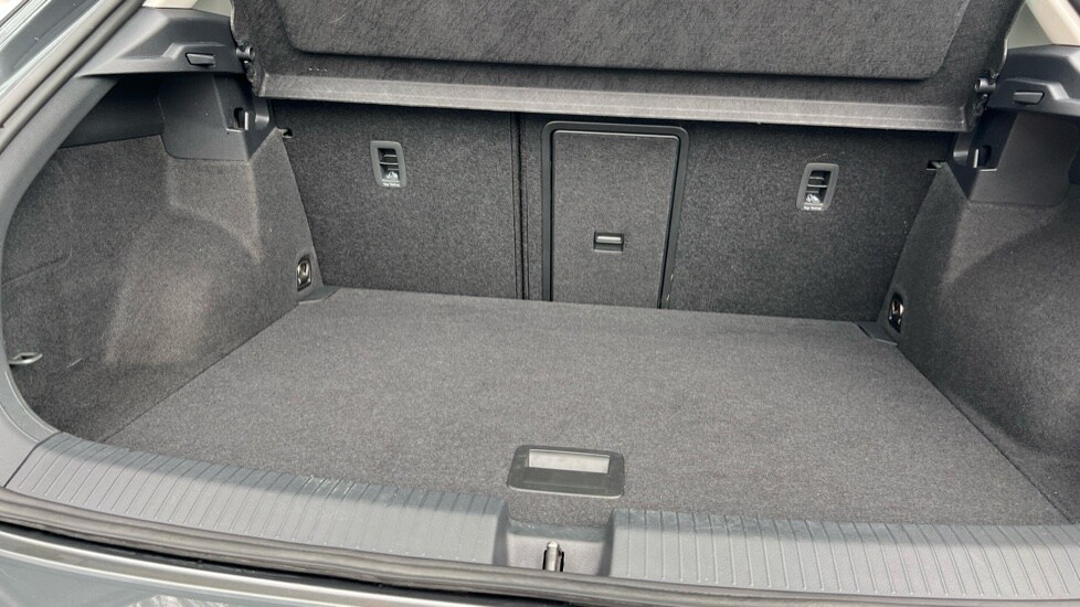 Used Volkswagen T-Roc 2022 for sale - 77052674: Photo 15