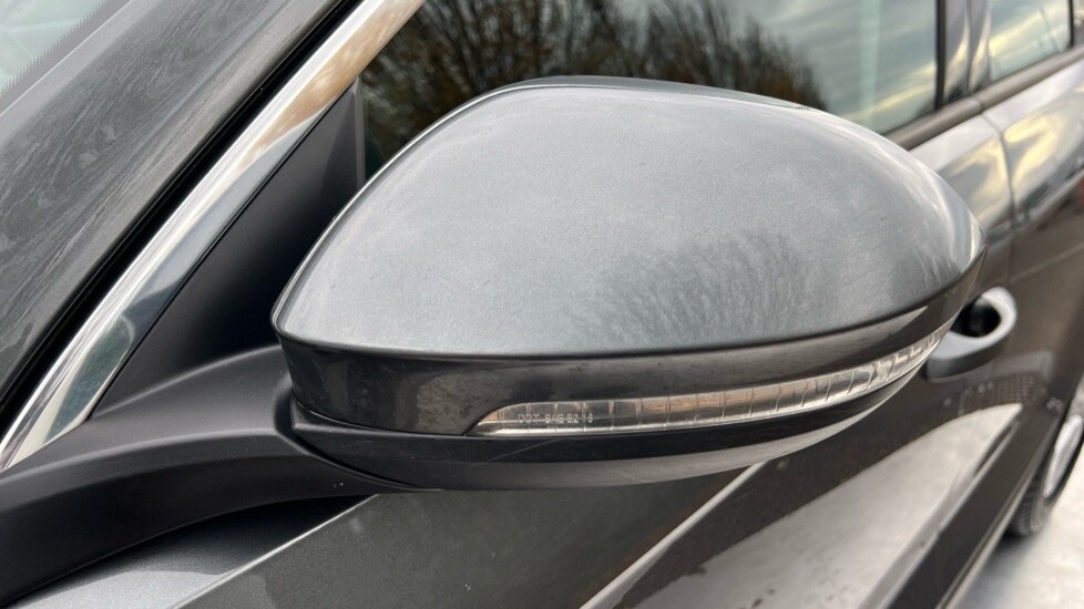 Used Volkswagen T-Roc 2022 for sale - 77052674: Photo 44