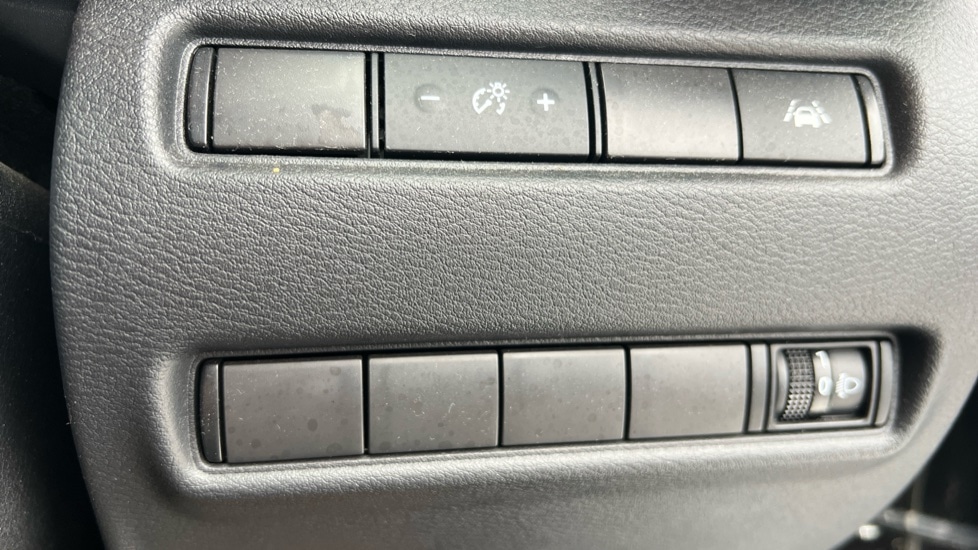 Used Nissan Juke 2023 for sale - 76487312: Photo 38