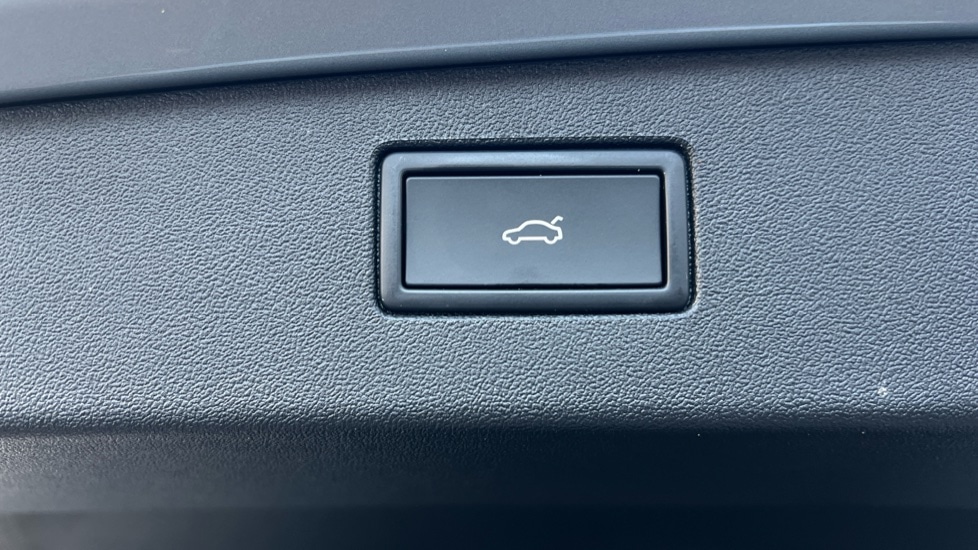 Used Volkswagen Tiguan 2025 for sale - 76873666: Photo 56