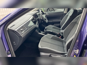 Used Volkswagen Polo 2024 for sale - 76869213: Photo