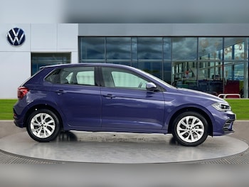 Used Volkswagen Polo 2024 for sale - 76869213: Photo