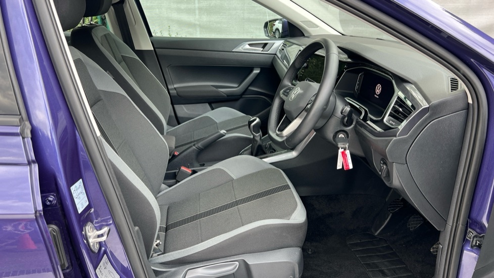 Used Volkswagen Polo 2024 for sale - 76869213: Photo 5