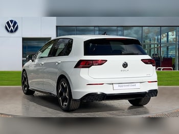 Used Volkswagen Golf 2025 for sale - 76523600: Photo
