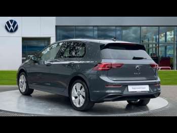Used Volkswagen Golf 2024 for sale - 74684148: Photo