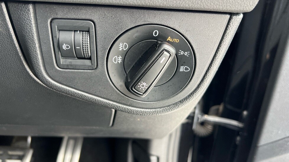 Used Volkswagen Polo 2021 for sale - 76593754: Photo 50