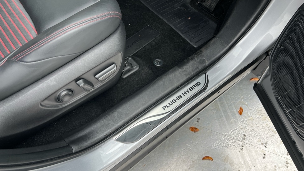 Used Toyota RAV4 2023 for sale - 76851219: Photo 37