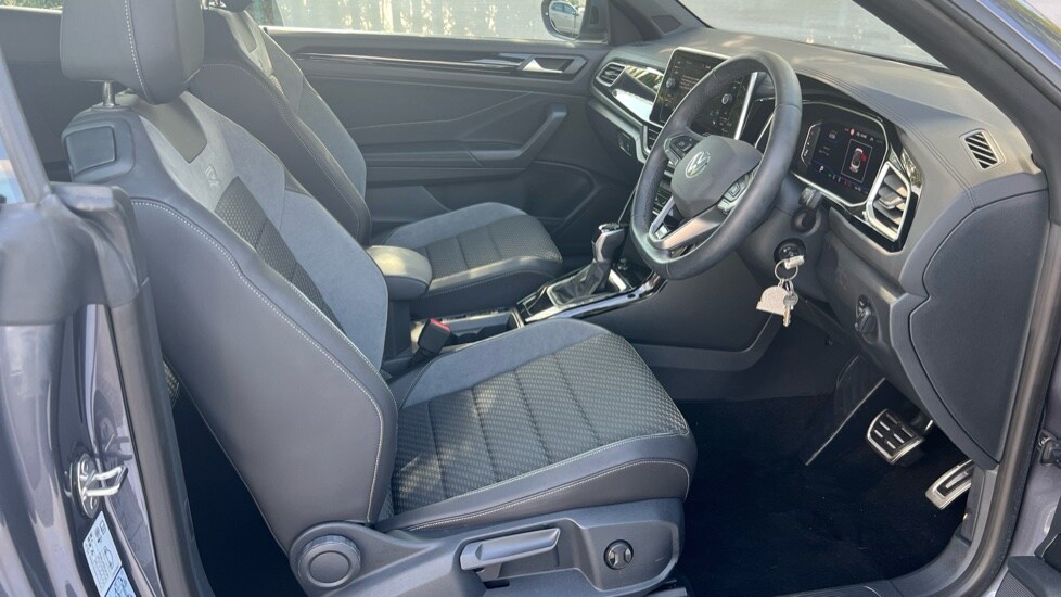 Used Volkswagen T-Roc 2025 for sale - 76869428: Photo 26
