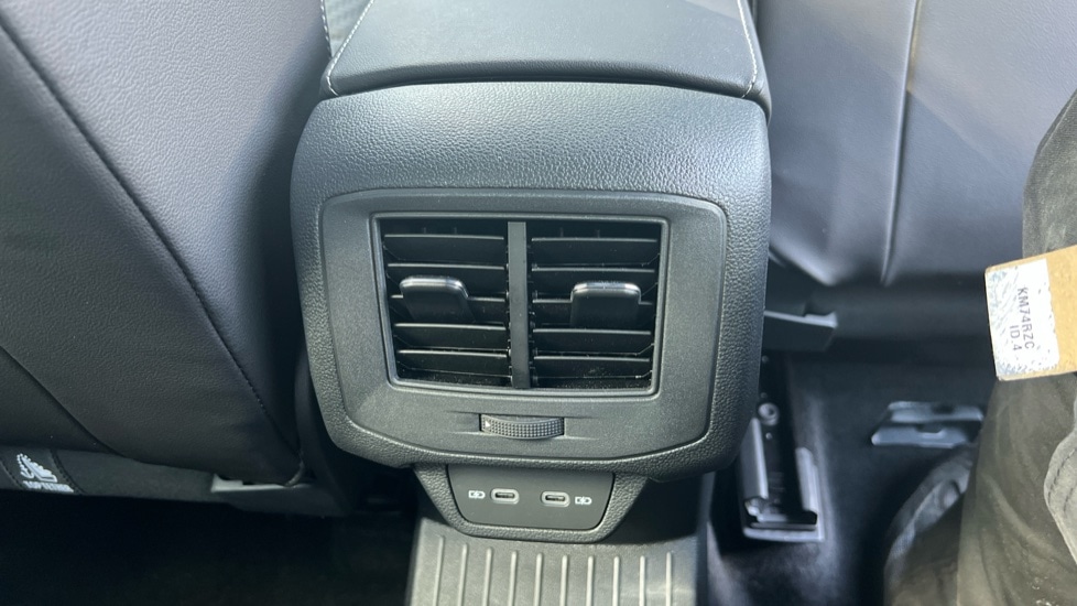 Used Volkswagen T-Roc 2025 for sale - 76869428: Photo 34