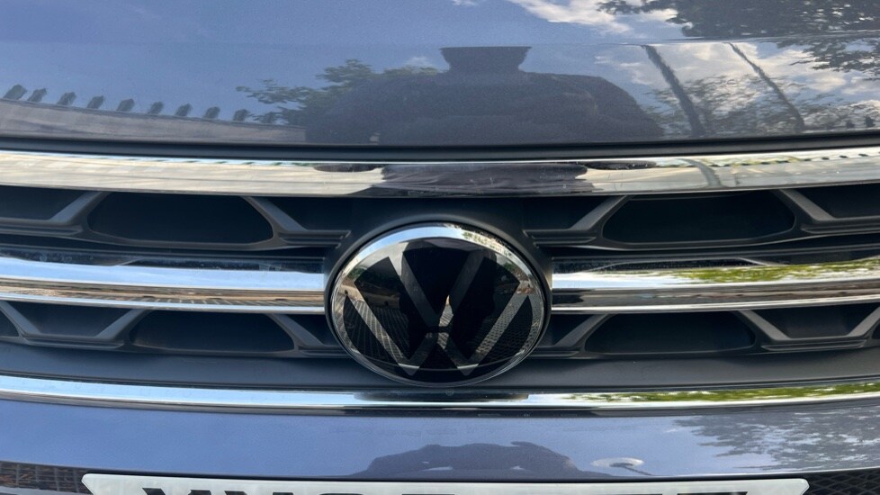 Used Volkswagen T-Roc 2025 for sale - 76869428: Photo 49