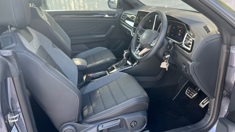 Used Volkswagen T-Roc 2025 for sale - 76869428: Photo 5