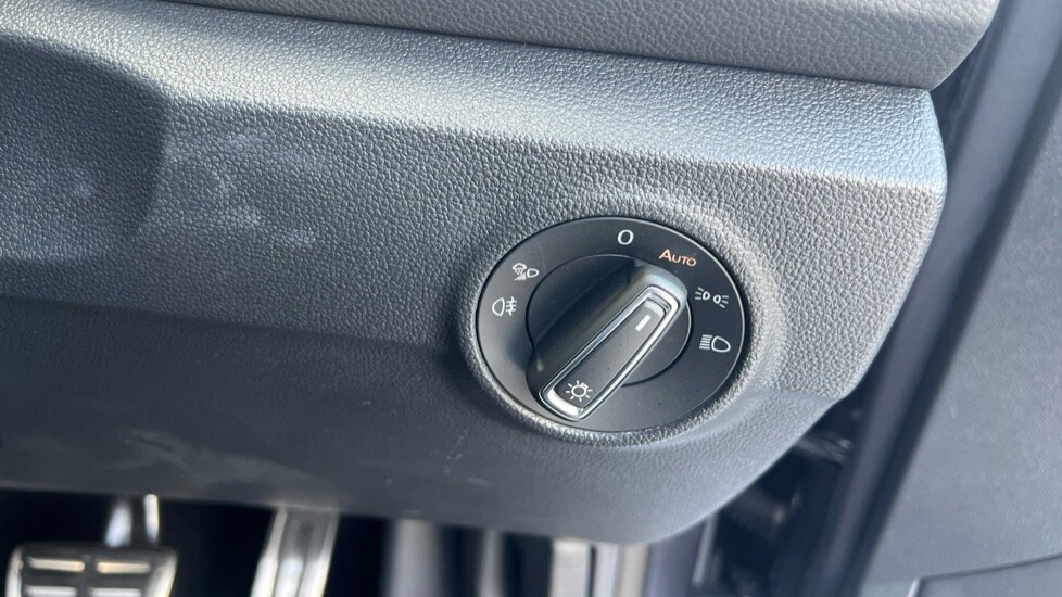 Used Volkswagen T-Roc 2025 for sale - 76869428: Photo 50