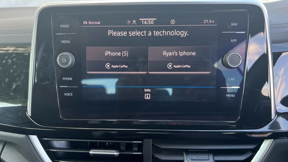 Used Volkswagen T-Roc 2025 for sale - 76869428: Photo 52