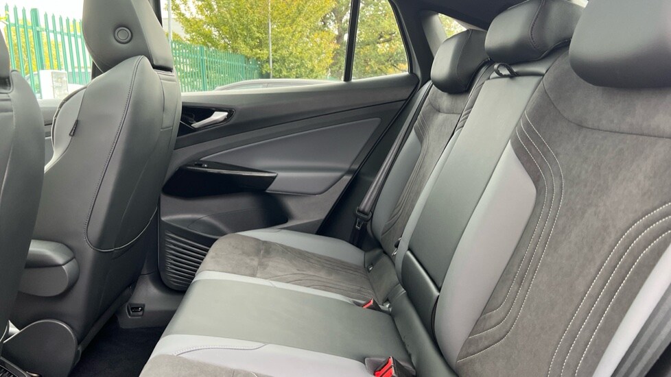 Used Volkswagen ID.5 2025 for sale - 75514394: Photo 14