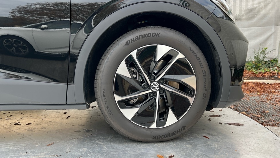 Used Volkswagen ID.4 2025 for sale - 76684321: Photo 17