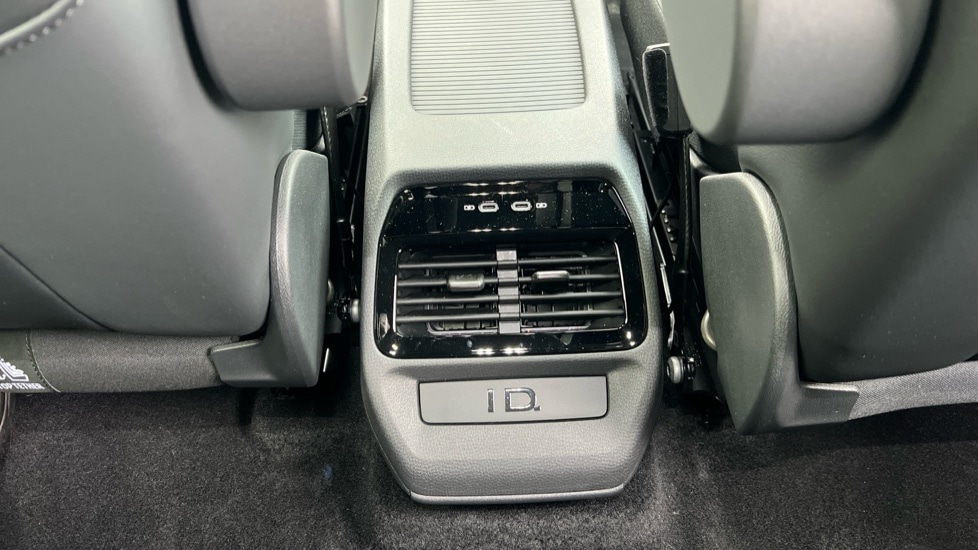 Used Volkswagen ID.4 2025 for sale - 76684321: Photo 34