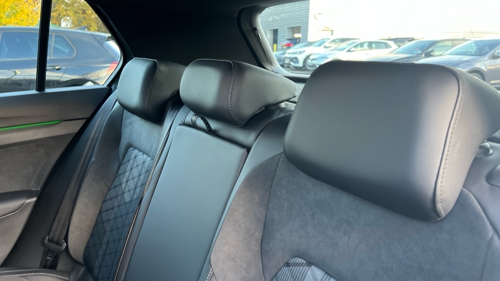 Used Volkswagen Golf 2025 for sale - 76534050: Photo 14