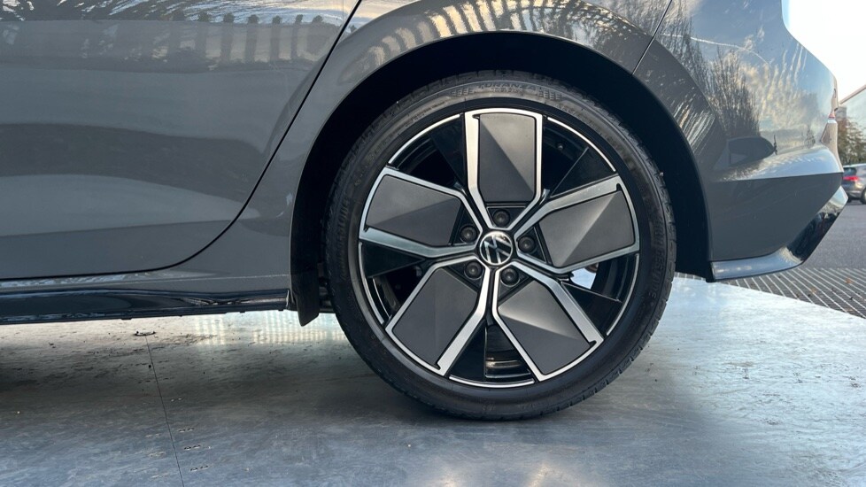 Used Volkswagen Golf 2025 for sale - 76534050: Photo 19