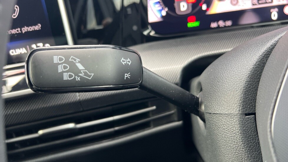 Used Volkswagen Golf 2025 for sale - 76533928: Photo 33