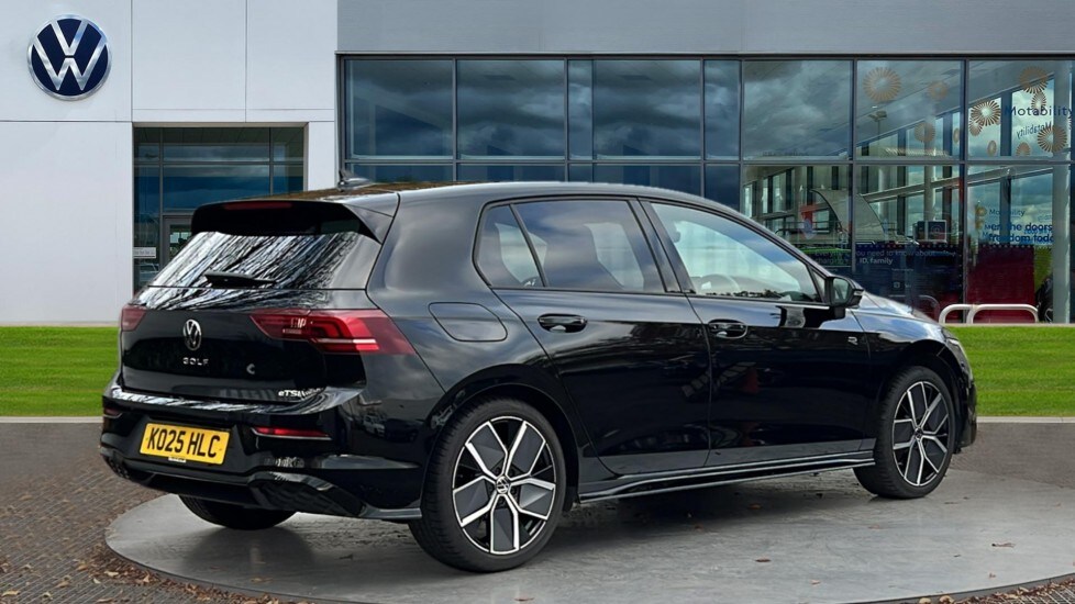 Used Volkswagen Golf 2025 for sale - 76533928: Photo 7