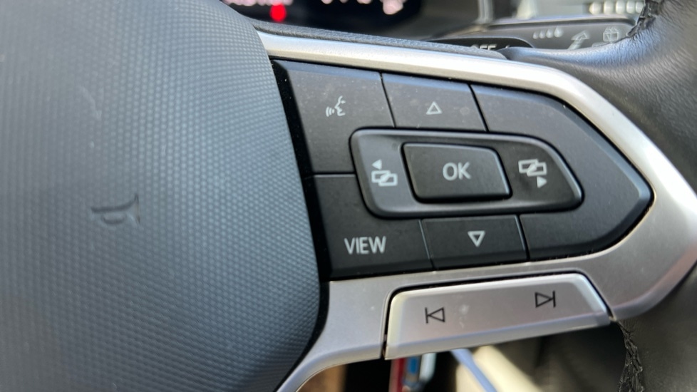 Used Volkswagen Polo 2022 for sale - 76195998: Photo 31
