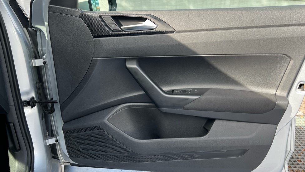 Used Volkswagen Polo 2022 for sale - 76195998: Photo 37