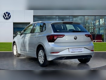 Used Volkswagen Polo 2022 for sale - 76195998: Photo 3