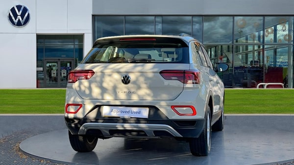 Used Volkswagen T-Roc 2023 for sale - 76124289: Photo 10