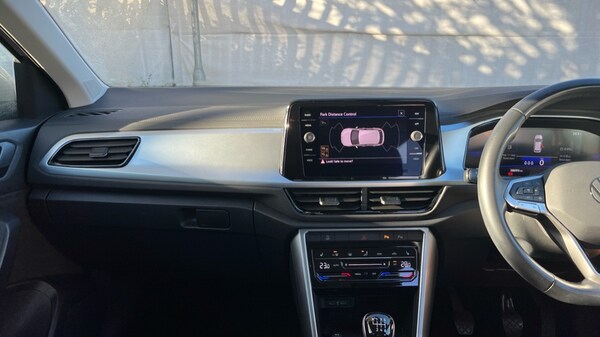 Used Volkswagen T-Roc 2023 for sale - 76124289: Photo 12