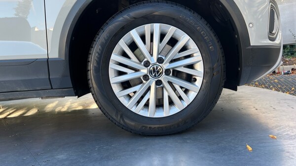 Used Volkswagen T-Roc 2023 for sale - 76124289: Photo 20