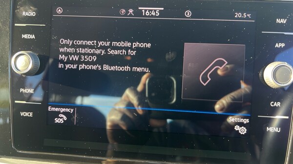 Used Volkswagen T-Roc 2023 for sale - 76124289: Photo 24