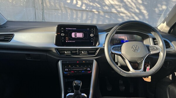 Used Volkswagen T-Roc 2023 for sale - 76124289: Photo 27